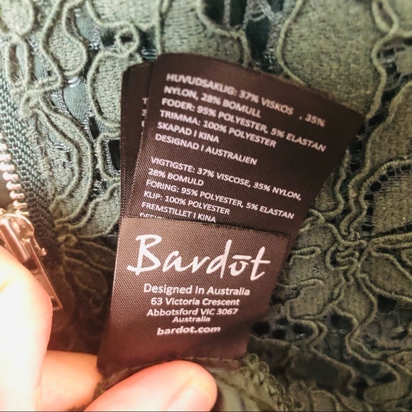 SOLD Bardot Deep Emerald Green "PARIS" Lace Overlay Dress- Size 6/S - Picture 7 of 16